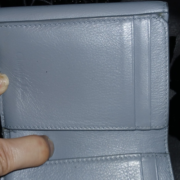 AUTHENTIC DIOR BLUE SMALL WALLET ๐ - Picture 7 of 10